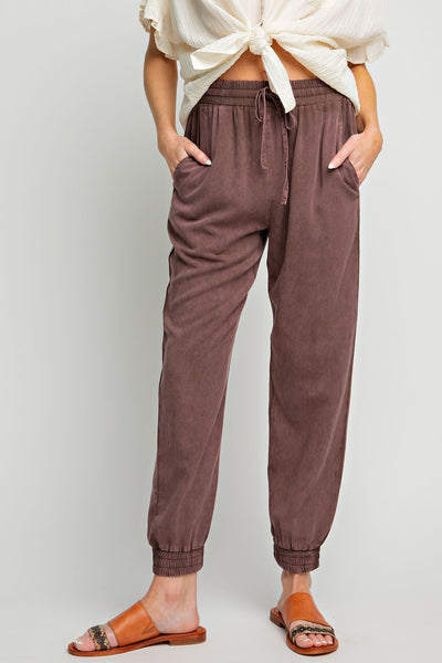 The Devon Jogger Mineral Washed Jogger Pants in Eggplant