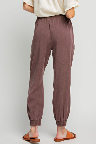 The Devon Jogger Mineral Washed Jogger Pants in Eggplant