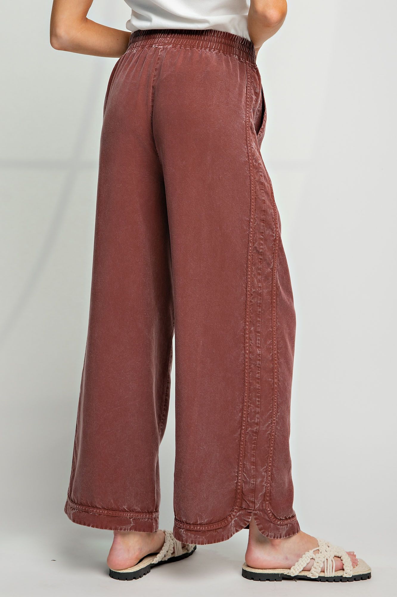 Comfy + Cozy Mineral Washed Soft Twill Wide Leg Pants in Espresso