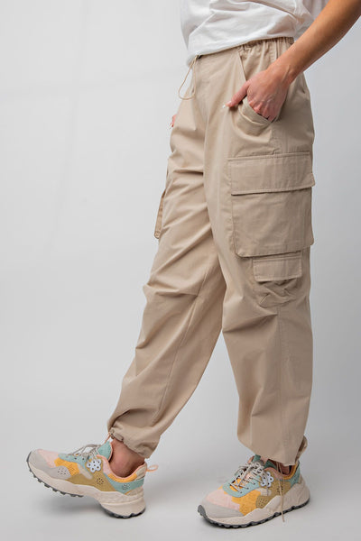 Slouchy 90's Toggle Cargo Pants in Khaki