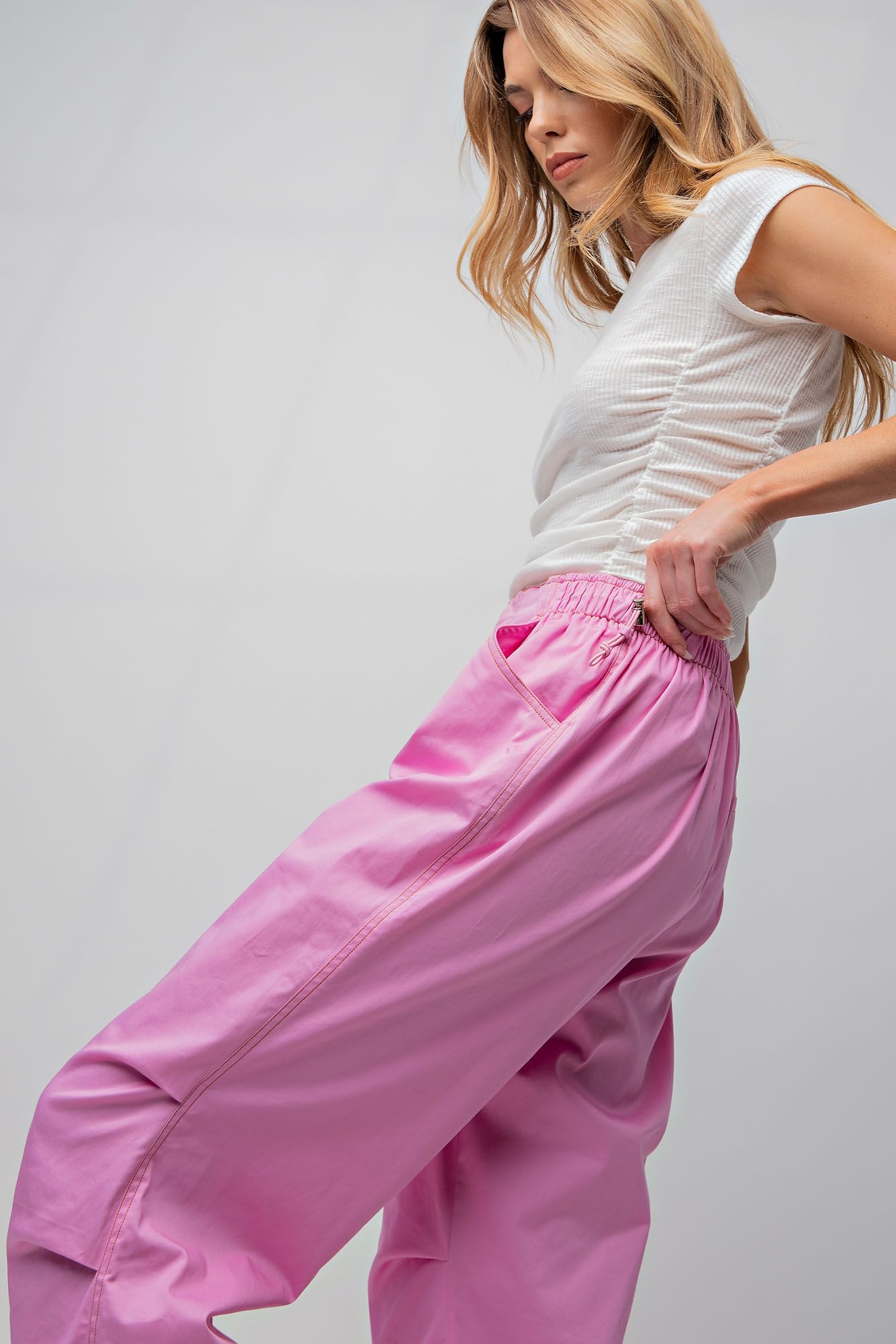 Hot Shot 90's Toggle Cargo Pants in Barbie Pink