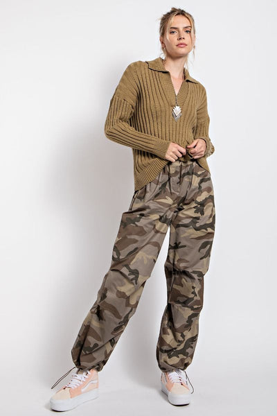 Hot Shot 90's Toggle Cargo Pants in Ash Olive Camo