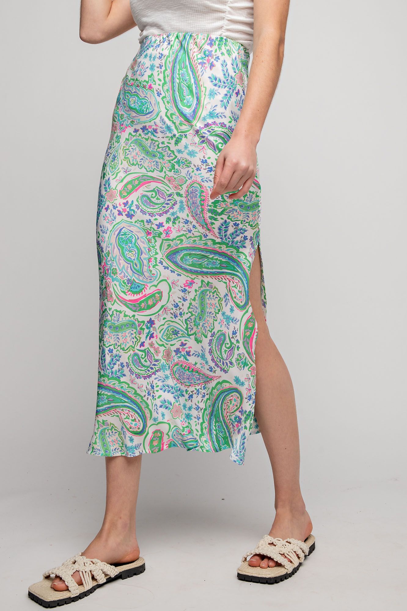 Feelin Paisley Midi Skirt in Evergreen