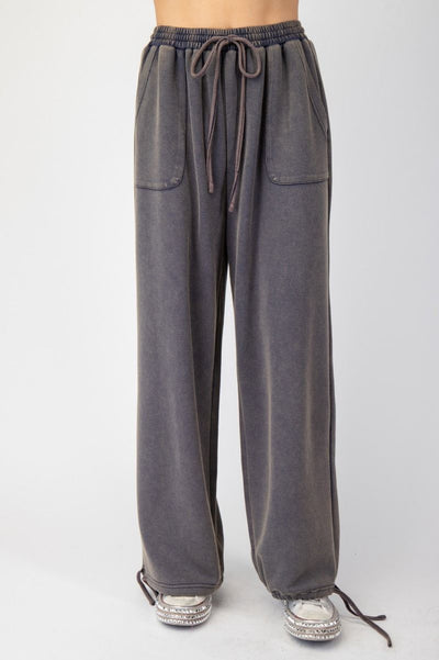 The Weekend Wonder Mineral Wash Lounge Pants in Washed Navy