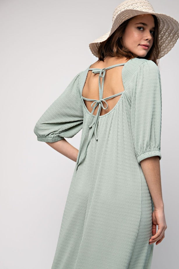 The Chloe Textured Midi Dress in Sage